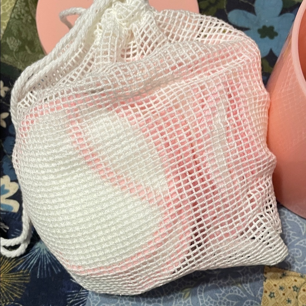 Reusable Cotton Rounds - Picture 4 of 7